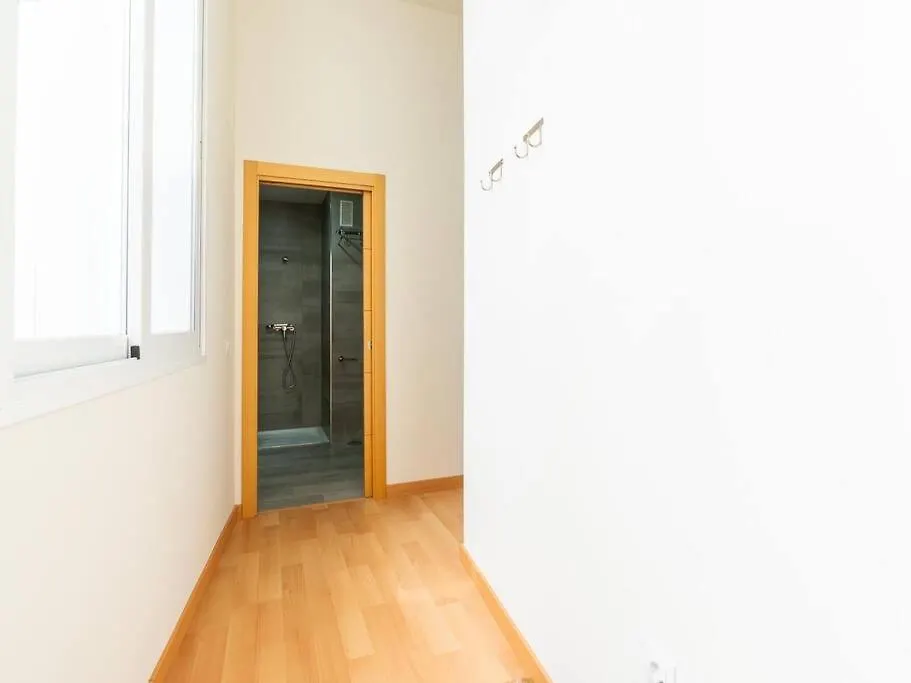 Nino De Guevara'S Andalusian Charm: The Essence Of Malaga City Center Apartment