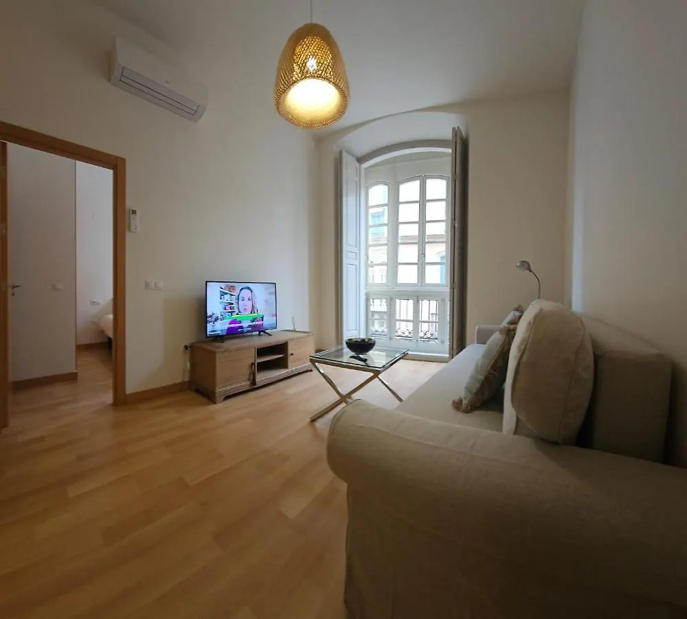 Nino De Guevara'S Andalusian Charm: The Essence Of Malaga City Center Apartment Spain