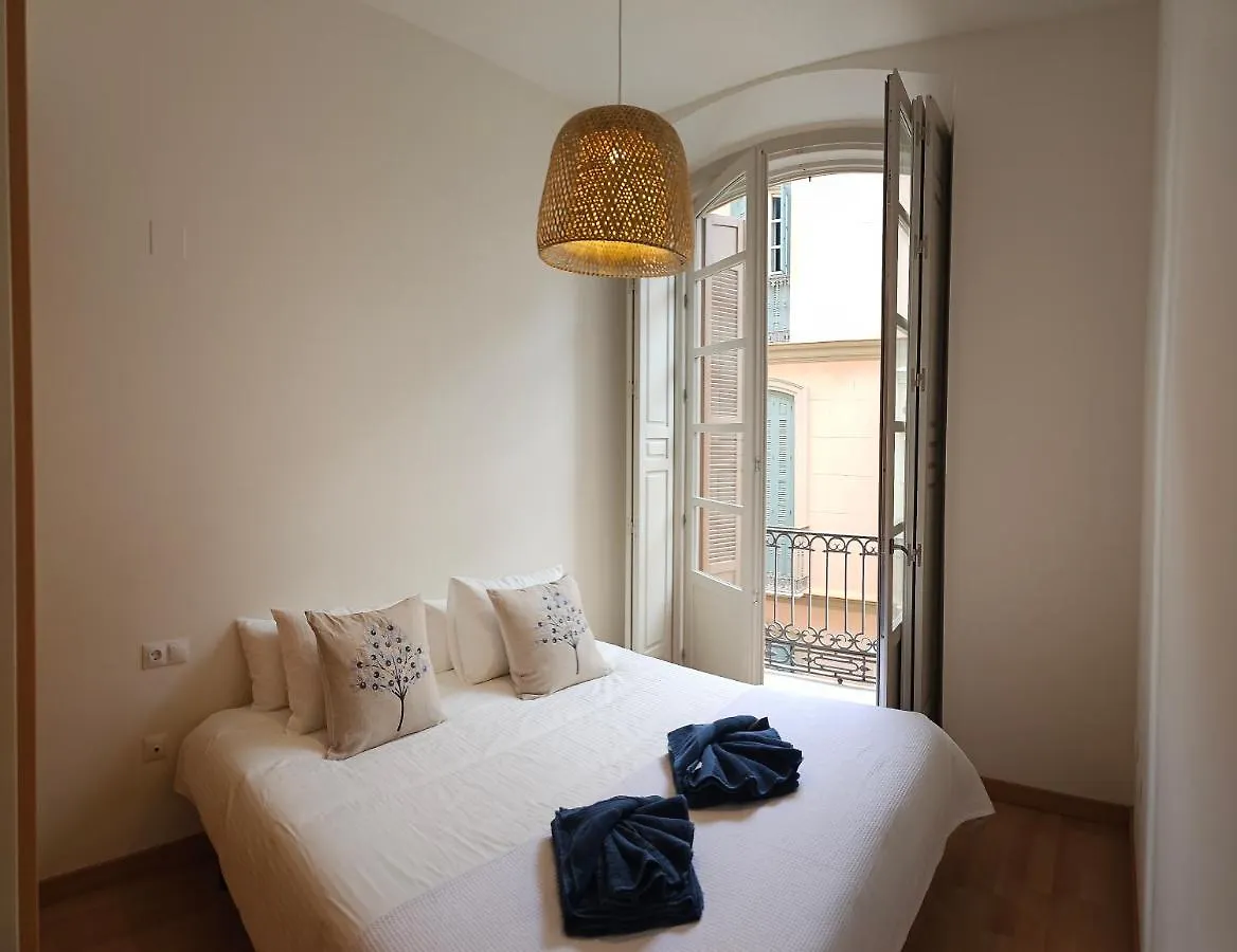 Nino De Guevara'S Andalusian Charm: The Essence Of Malaga City Center Apartment